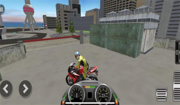 碰撞火花摩托英雄